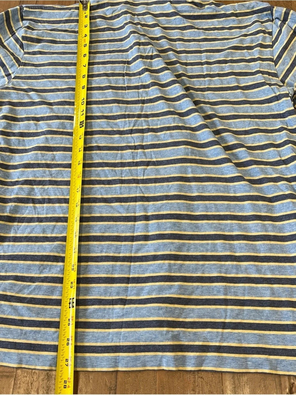 Patagonia Striped Polo Short Sleeve Tee Shirt Men’s Large Blue Yellow Casual